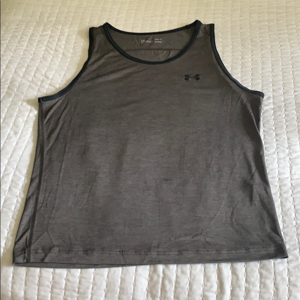 Grey tank for men large